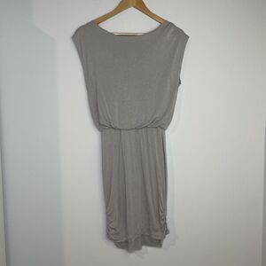 Alice + Olivia Base Dress Gray Cream Sheath Knee Length Open Back Size Small
